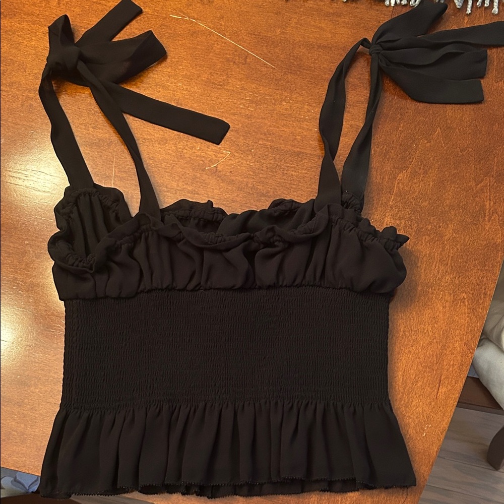 Black Women's Top - Picture 2 of 4